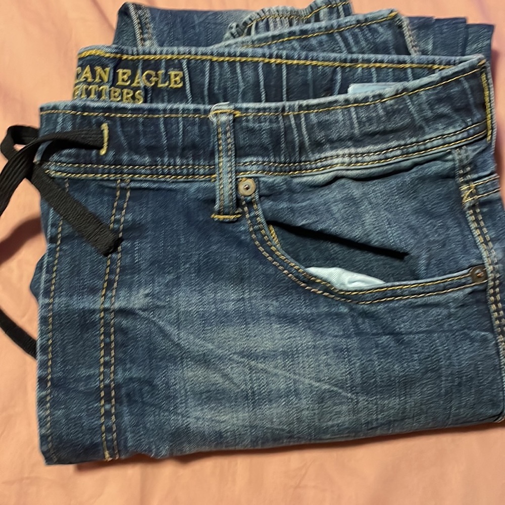 American eagle joggers